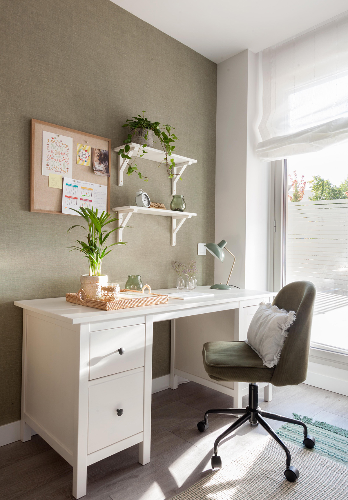 crear una zona de trabajo en casa